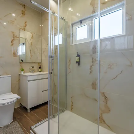 Διαμέρισμα Experience The Charm With Terrace *