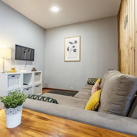 Experience The Charm With Terrace Lägenhet *