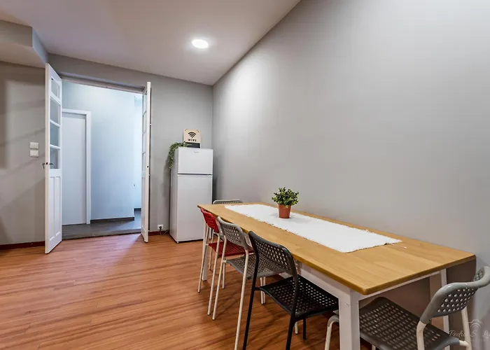 Experience The Charm With Terrace Apartmán *