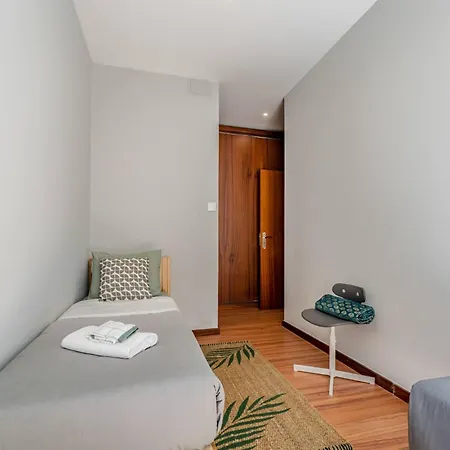 Experience The Charm With Terrace Lejlighed Porto