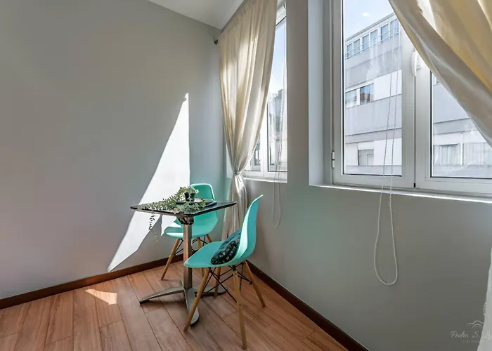 Experience The Charm With Terrace 公寓